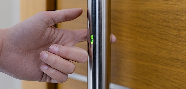 Zutritts­kontrolle bei Elektro Hufnagel in Roding