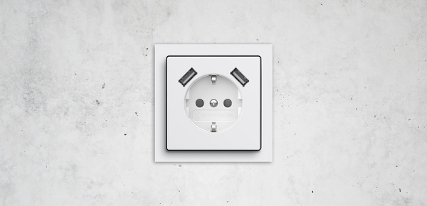 SCHUKO® USB-Steckdose bei Elektro Hufnagel in Roding