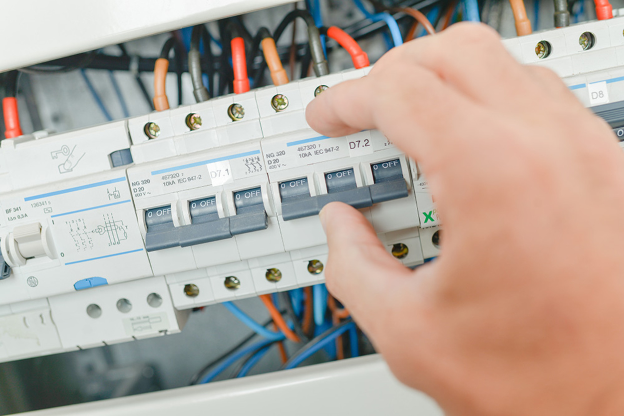 Elektro­installation bei Elektro Hufnagel in Roding